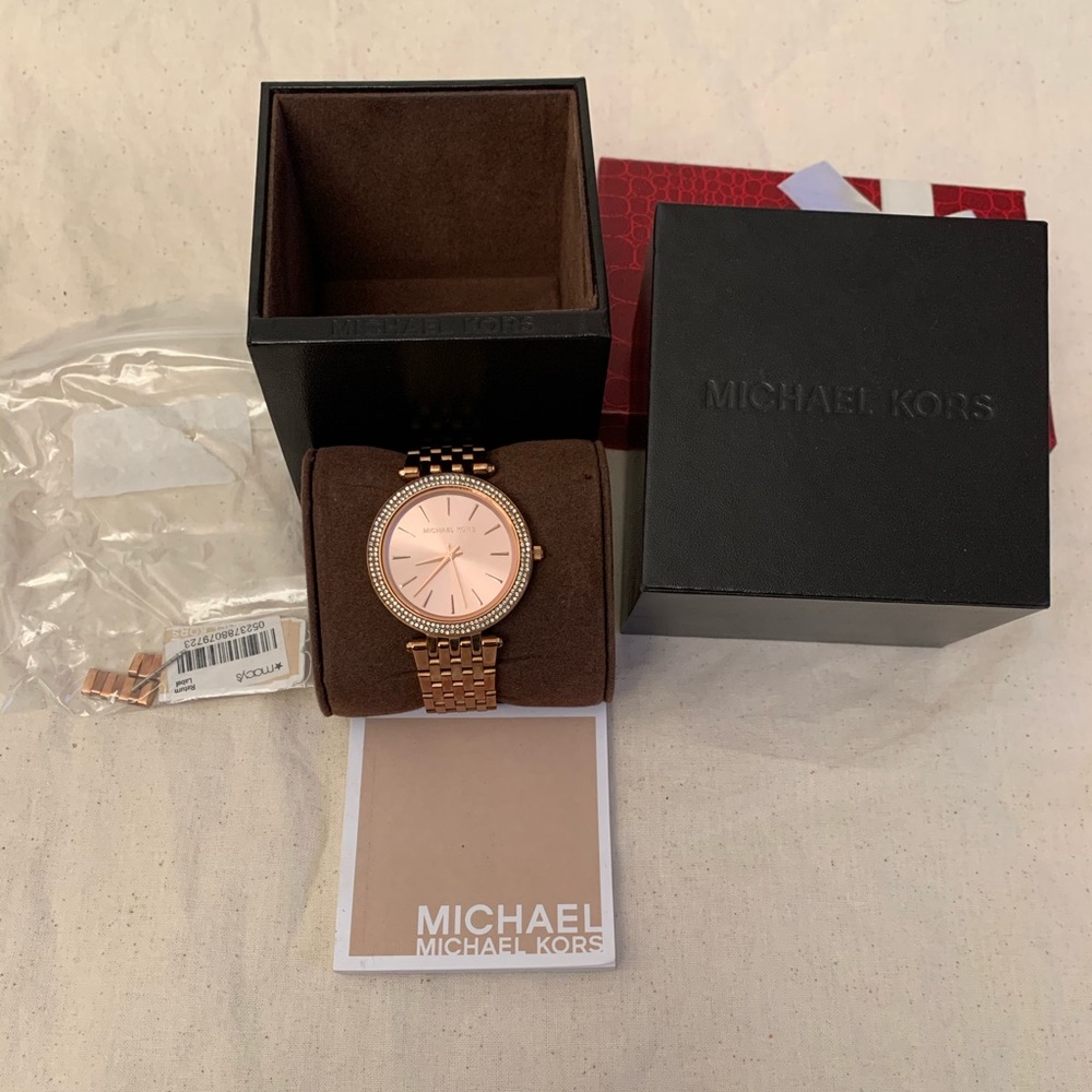 Micheal kors rose gold women’s watch with crystal